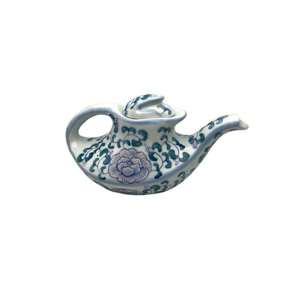 Vintage Chinese Floral Hand Painted Porcelain Ginger Jars & Teapot 3 Piece Set - Picture 3 of 12